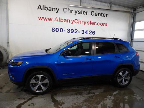 Hydro Blue 2022 Jeep Cherokee Limited