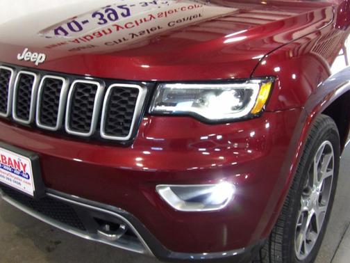 Sterling 2018 Jeep Grand Cherokee Limited