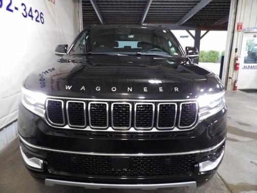 2023 Jeep Wagoneer L Series II