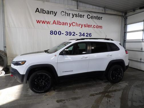 2022 Jeep Cherokee Trailhawk