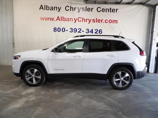 2022 Jeep Cherokee Limited 4WD
