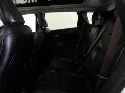 2022 Jeep Cherokee Limited 4WD