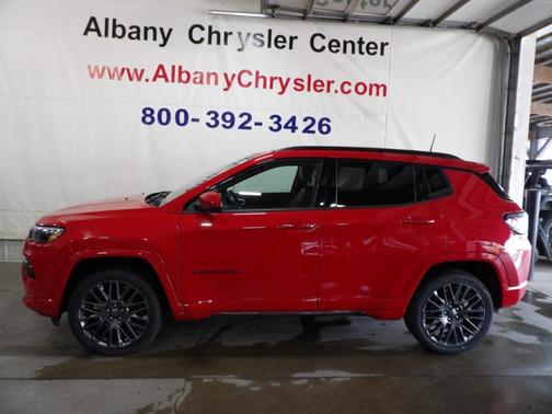 Redline 2022 Jeep Compass Limited