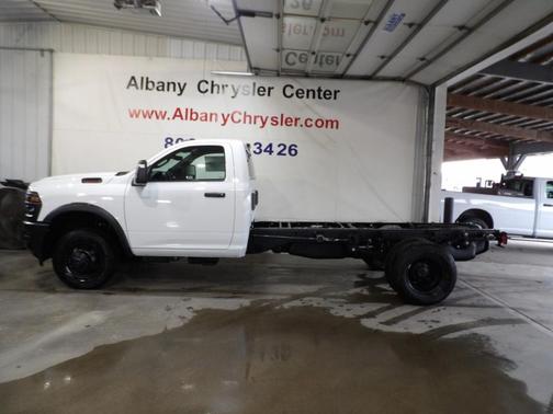 Bright White Clearcoat 2026 RAM 3500 Tradesman
