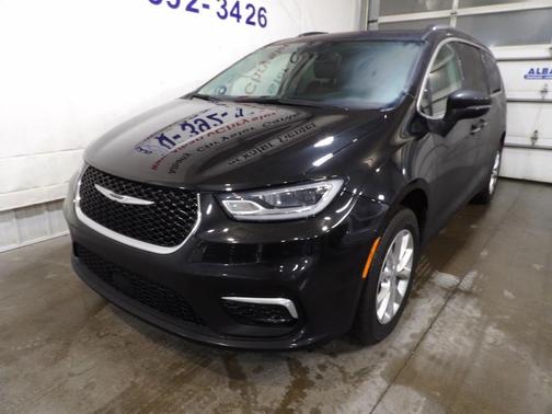 2021 Chrysler Pacifica Touring-L