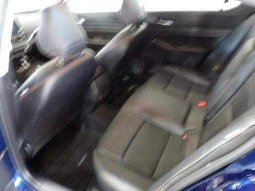 Deep Blue Pearl 2022 Nissan Altima 2.5 SR