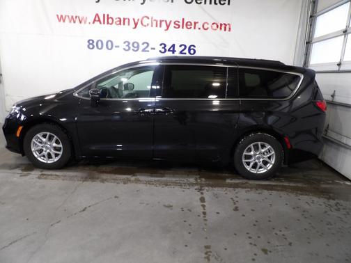 2022 Chrysler Pacifica Touring-L