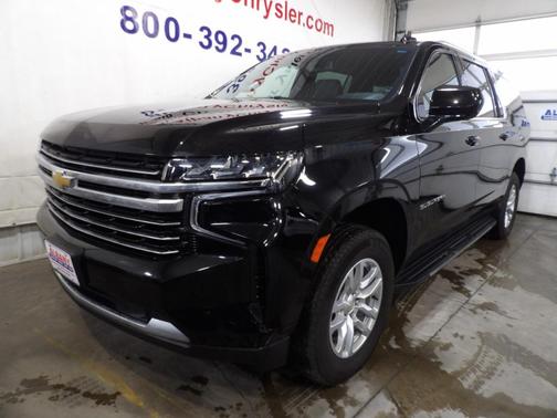 2024 Chevrolet Suburban LT