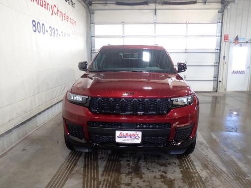 2024 Jeep Grand Cherokee L Laredo