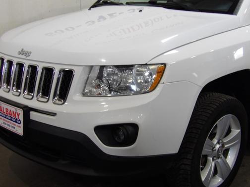 White 2012 Jeep Compass Latitude