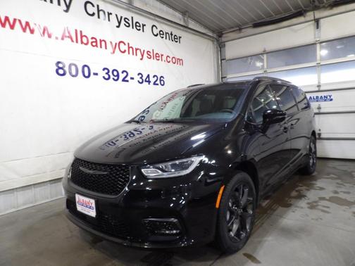 2026 Chrysler Pacifica Limited