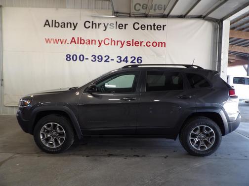 2022 Jeep Cherokee Trailhawk