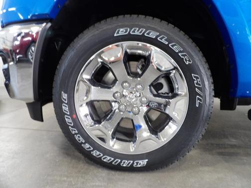 Hydro Blue Pearlcoat 2026 RAM 1500 Big Horn