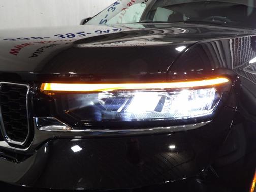 Black 2023 Jeep Grand Cherokee L Limited
