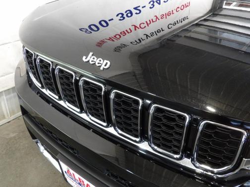 Black 2023 Jeep Grand Cherokee L Limited