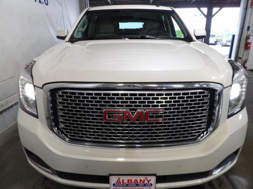 2015 GMC Yukon XL Denali