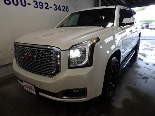 2015 GMC Yukon XL Denali