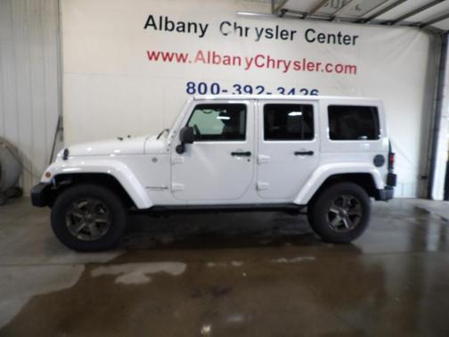 Bright White 2018 Jeep Wrangler JK Unlimited Golden Eagle