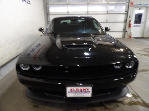 2022 Dodge Challenger R/T Plus