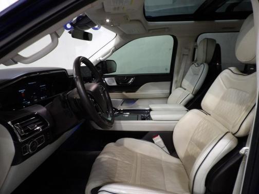 2018 Lincoln Navigator Black Label