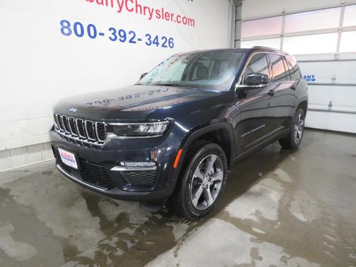 2022 Jeep Grand Cherokee 4xe Base