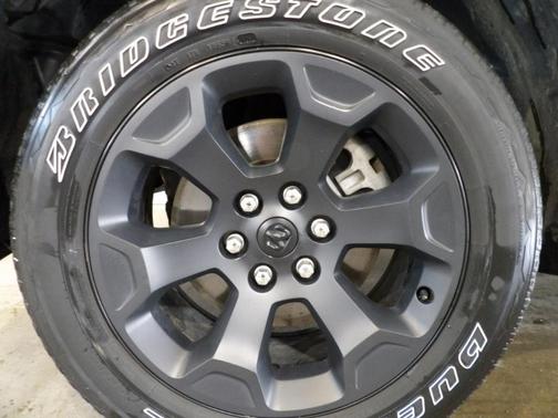 Silver 2025 RAM 1500 Big Horn/Lone Star