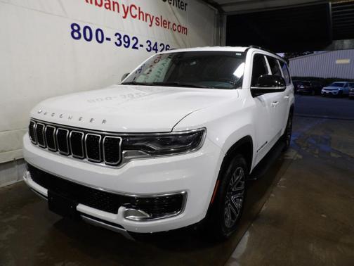 2023 Jeep Wagoneer L Series II