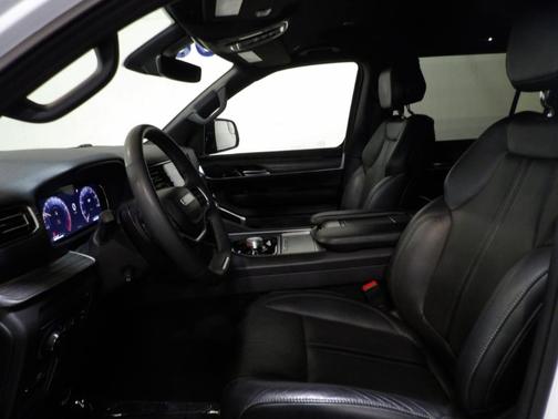 2023 Jeep Wagoneer L Series II