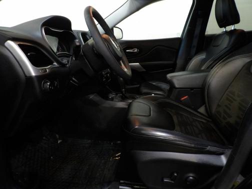 2022 Jeep Cherokee X