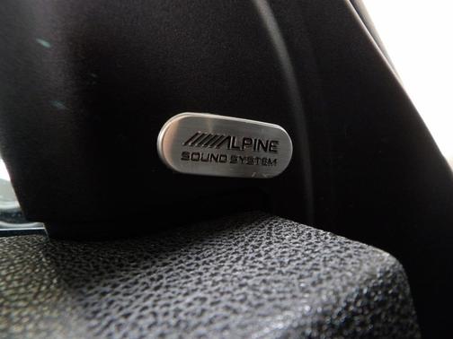 2022 Chrysler 300 Touring L