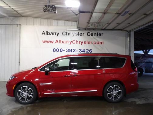 2026 Chrysler Pacifica Pinnacle AWD