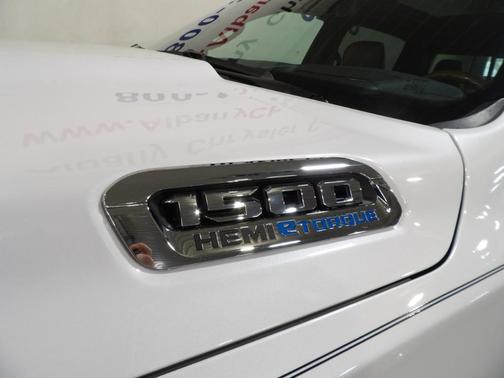 2022 RAM 1500 Longhorn