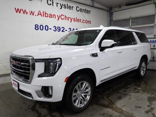 2023 GMC Yukon XL SLT