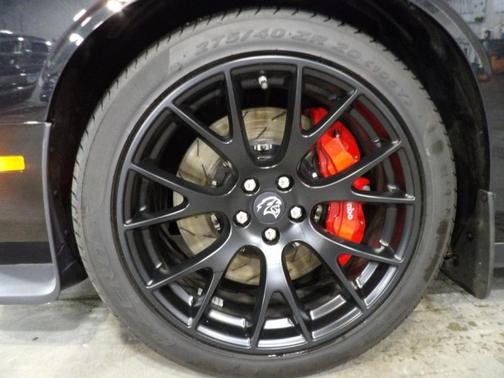 2015 Dodge Challenger SRT Hellcat