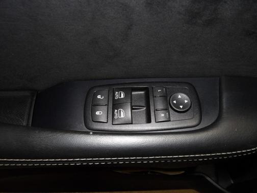 2015 Dodge Challenger SRT Hellcat