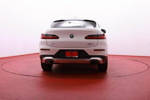 2022 BMW X4 xDrive30i