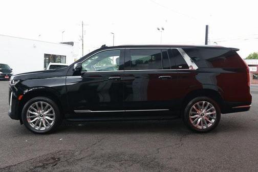 2023 Cadillac Escalade ESV Premium Luxury