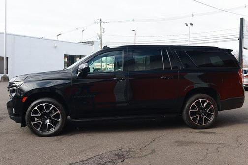 2024 Chevrolet Suburban RST