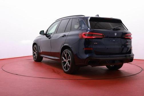 2022 BMW X5 M50i