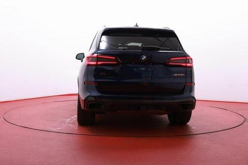 2022 BMW X5 M50i