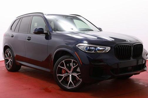 2022 BMW X5 M50i