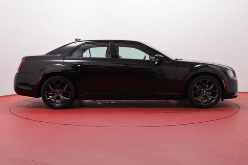 2023 Chrysler 300 S