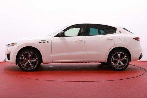 2022 Maserati Levante Modena