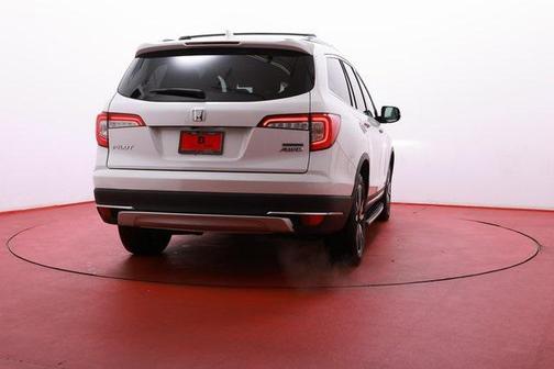 2020 Honda Pilot Touring 8-Passenger