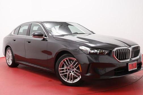 2024 BMW 530 i