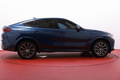 2022 BMW X6 xDrive40i