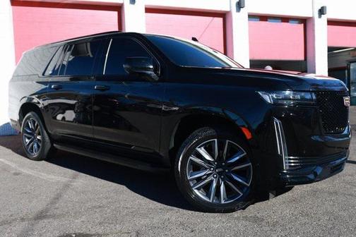 2023 Cadillac Escalade ESV Sport