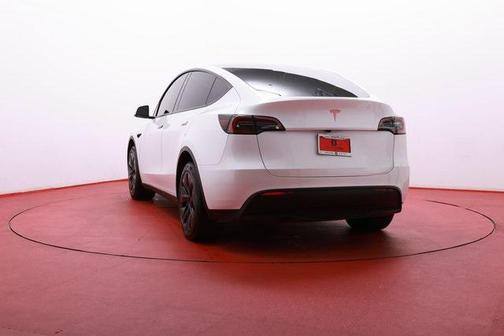 2025 Tesla Model Y Long Range Dual Motor Rear-Wheel Drive