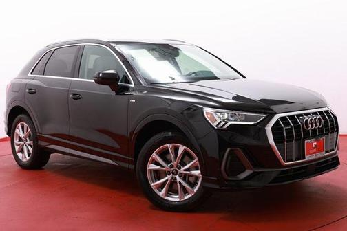 2025 Audi Q3 Premium 45 TFSI S line quattro Tiptronic