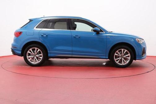 2023 Audi Q3 Premium 45 TFSI S line quattro Tiptronic